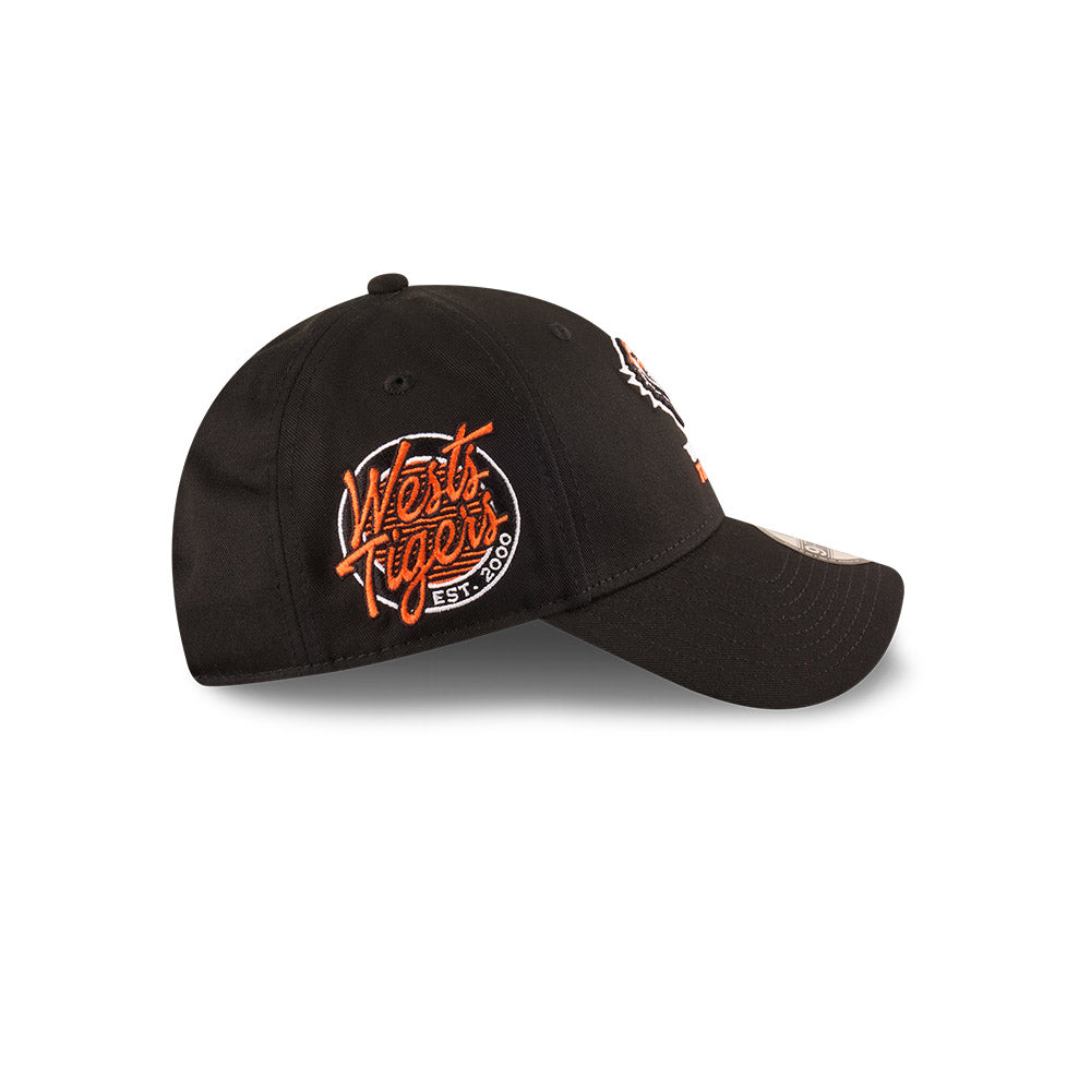 Wests Tigers Hat - 2025 NRL Badged Black OTC 9Forty Strapback Cap - New Era